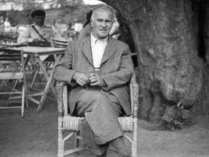 VIENNA, AUSTRIA: Russian dancer Vaslav Nijinsky (1890-1950) poses for a picture in 1948 in a garden in Vienna. Nijinsky, born in Kiev, studied in St. Petersburg, and first appeared in ballet in the Maryinski Theater. He danced in Paris with Diaghilev's company in 1909. Diaghilev encouraged his choreography, which foreshadowed the development of modern ballet. In 1913, his Sacre du printemps-The Rite of Spring (music by Stravinsky) was regarded as outrageous in its subversion of ballet and its use of Stravinsky's rythmically complex score. (Photo credit should read AFP/AFP/Getty Images)